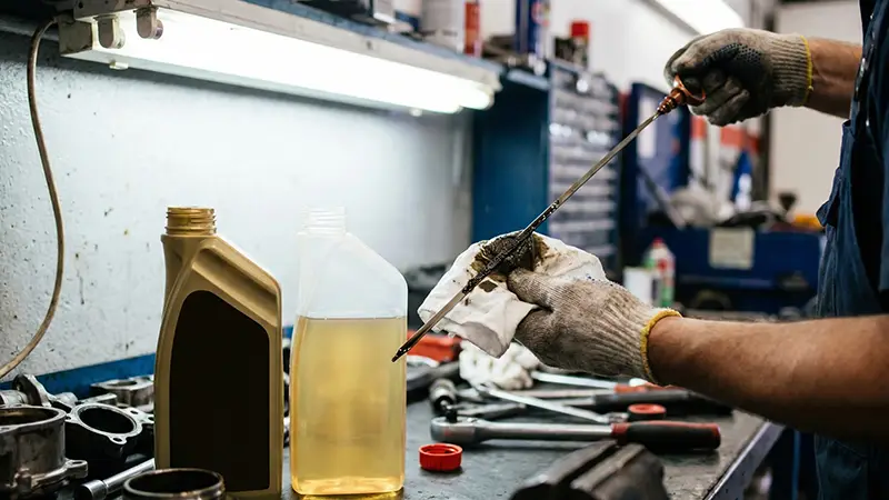 Conventional vs. Synthetic Oil Which is Right for You