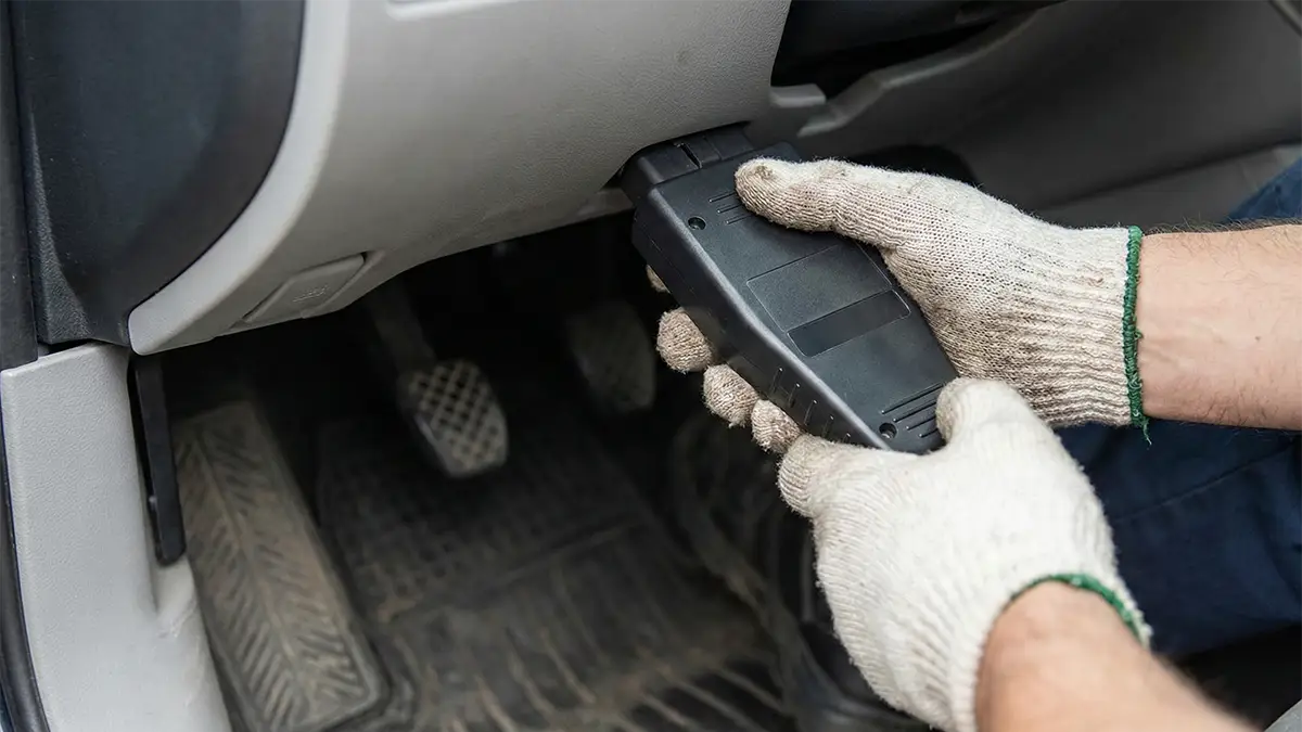 How to Use an OBD2 Scanner for Beginners