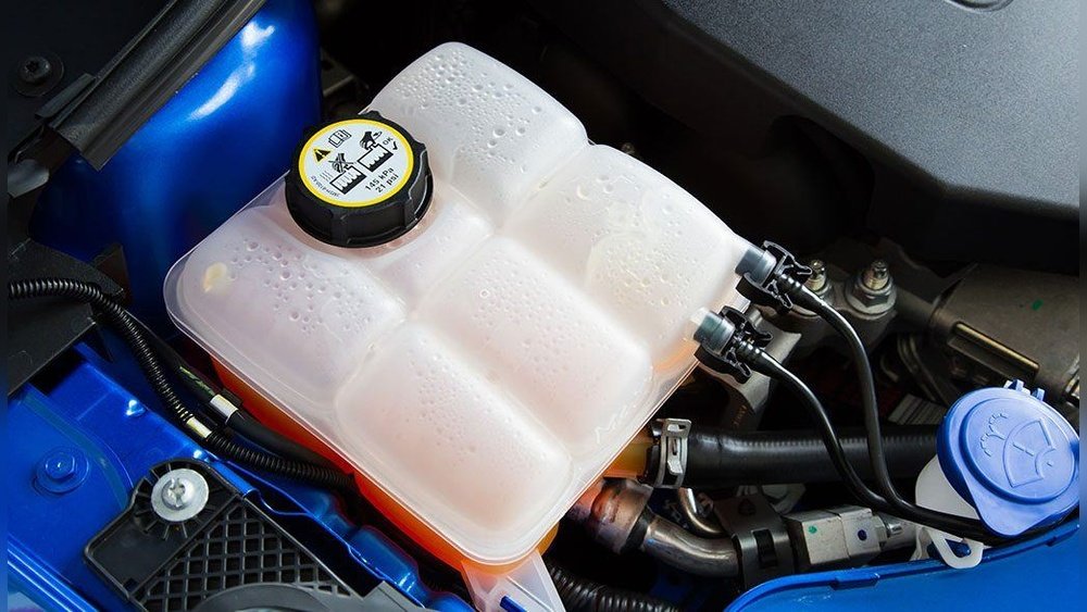 Engine Coolant Level Check