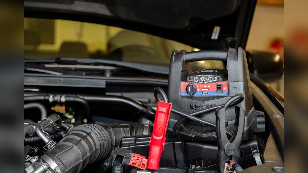 How To Use Portable Jump Starter