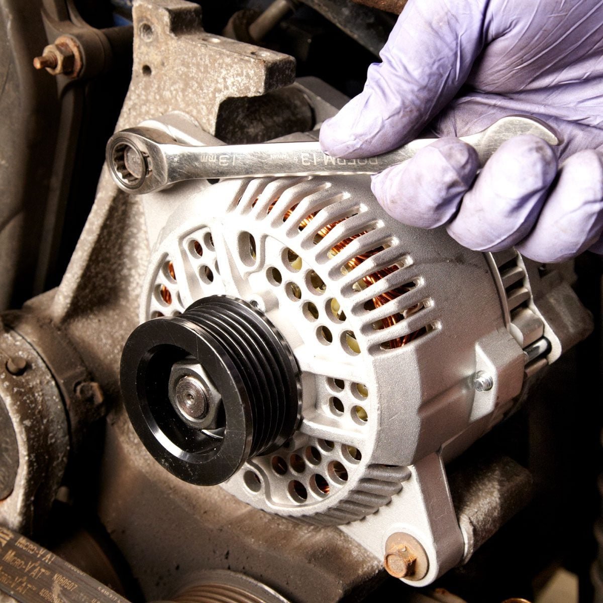How to Replace Alternator: Step-by-Step Guide for Beginners