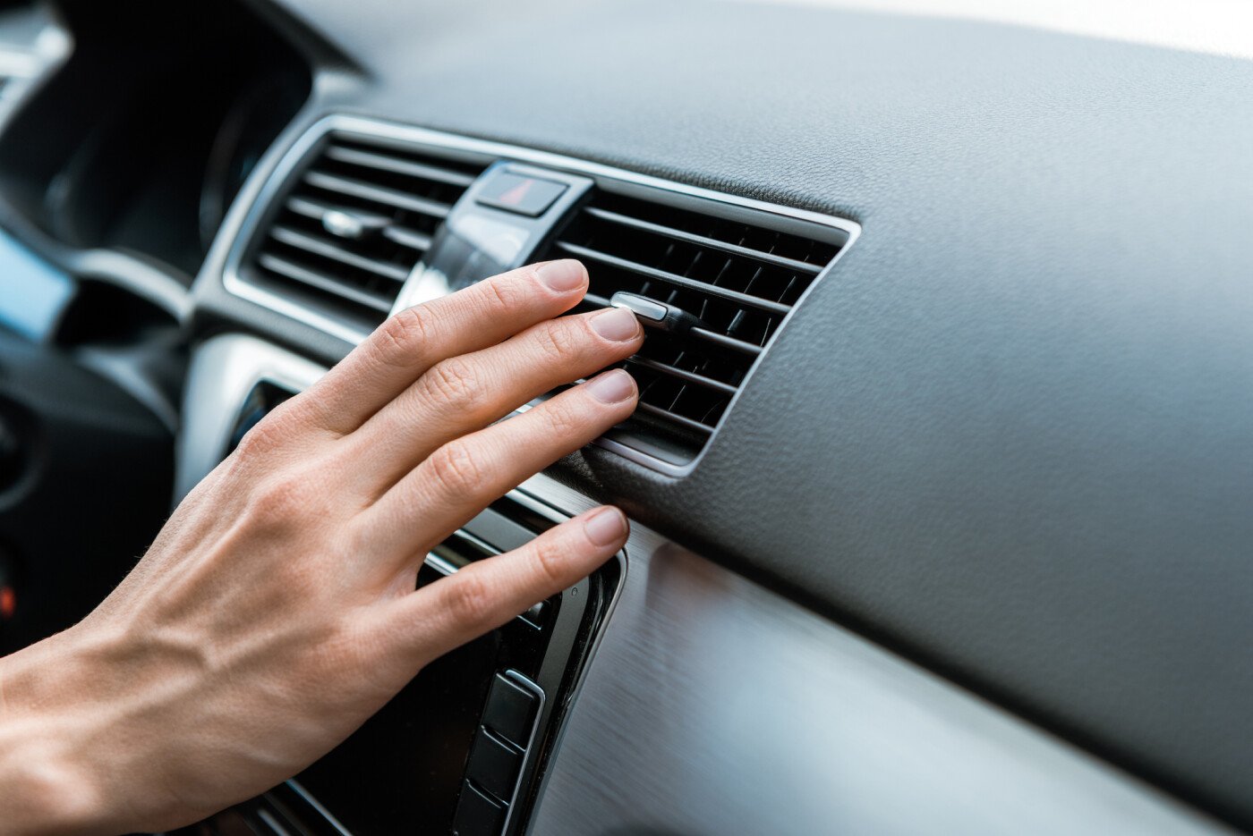 Car AC Blowing Hot Air Causes: Top Reasons and Quick Fixes
