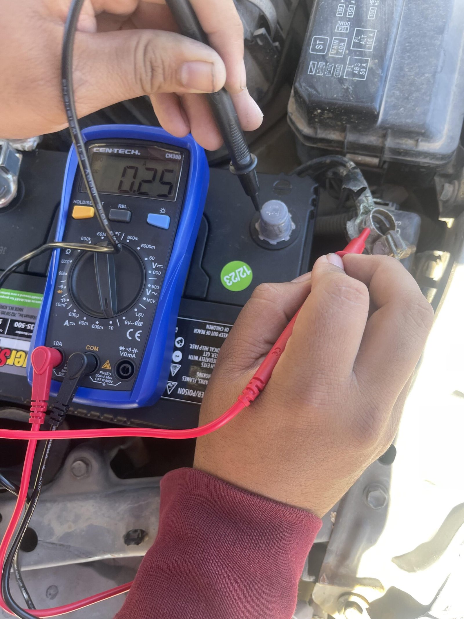 Parasitic Battery Drain Test: Diagnose and Fix Car Power Loss