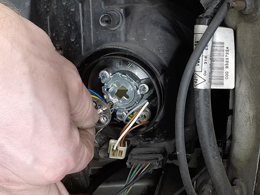 Car Headlight Bulb Replacement: Easy Steps for Brighter Lights