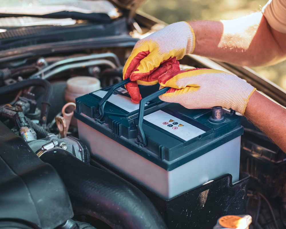 Car Battery Replacement Guide: Easy Steps for a Quick Change